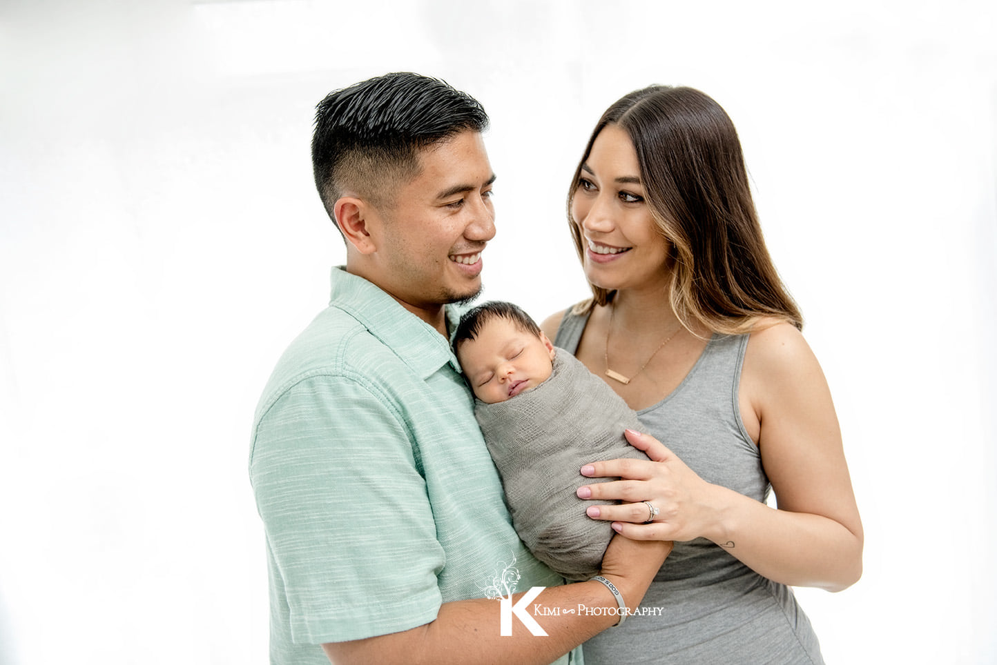 newborn-photography-near-St-Vincent-hospital-Portland-3